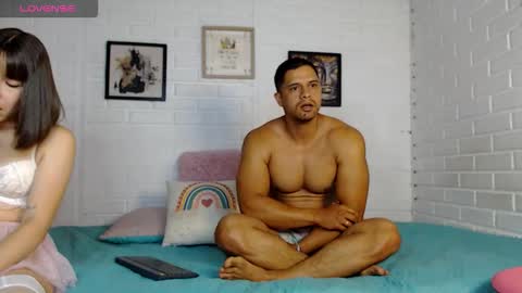 Snapshot of dominc_berry chatting on October 23, 12:15 pm Dominc berry online show from October 23, 12:15 pm