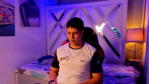 DOMI online show from February 1, 2:21 am