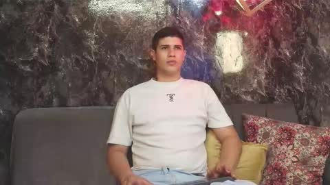 DOMI online show from February 18, 7:54 pm