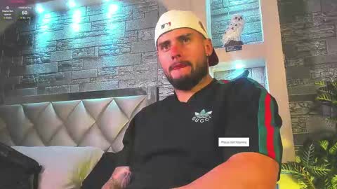 Snapshot of dominic_de_luca chatting on September 17, 3:08 am dominic de luca online show from September 17, 3:08 am