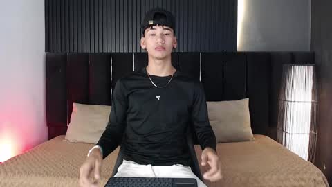 Dominic online show from September 28, 6:57 pm