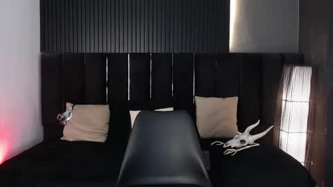 Dominic online show from October 18, 10:10 pm