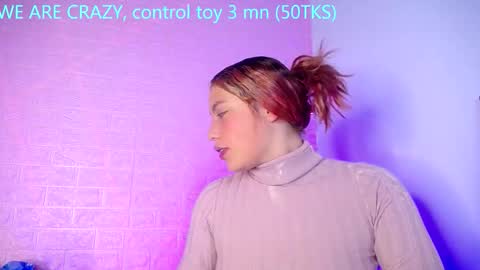 Snapshot of dominic_queen chatting on February 17, 11:29 am online show from February 17, 11:29 am