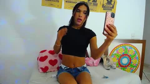 dominic_sofia online show from November 21, 10:47 am