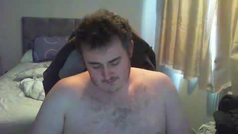 dominicb03 online show from April 28, 12:21 pm
