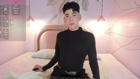 DOMINIC  online show from July 16, 9:10 pm