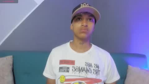 Snapshot of dominick_joness chatting on March 2, 1:27 pm Dominick online show from March 2, 1:27 pm