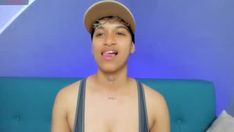 Snapshot of dominick_joness chatting on March 2, 7:34 pm Dominick online show from March 2, 7:34 pm