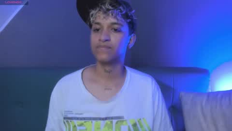 Snapshot of dominick_joness chatting on March 4, 12:50 am Dominick online show from March 4, 12:50 am