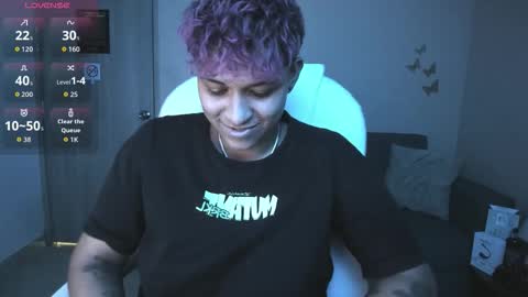 Snapshot of dominick_joness chatting on September 25, 4:27 am Dominick online show from September 25, 4:27 am