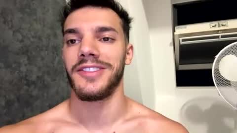 dominicvalente online show from July 24, 9:24 pm