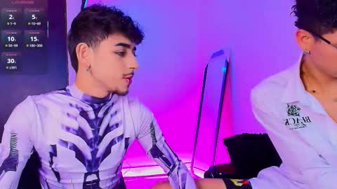 Snapshot of dominikeclipsex chatting on September 11, 9:53 am Dominik Eclipse online show from September 11, 9:53 am