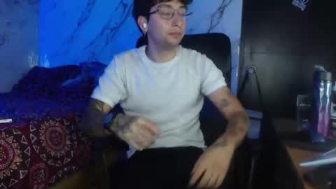 dominus_kane online show from February 21, 1:28 am