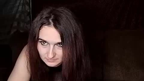 Snapshot of dommekitten1 chatting on January 28, 11:17 pm Fun couple online show from January 28, 11:17 pm