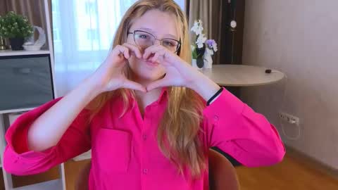 Macy online show from October 10, 5:28 am