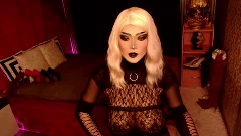 Snapshot of domtrans4sub chatting on December 6, 7:54 am online show from December 6, 7:54 am