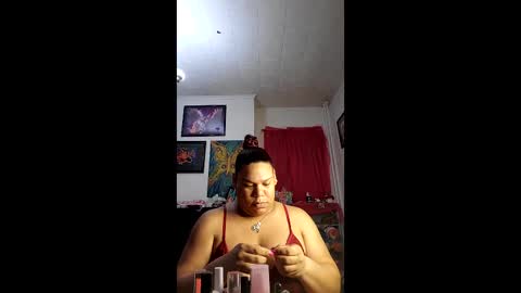 domtstopgal online show from June 8, 2:01 am
