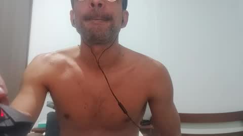 don__chi online show from December 12, 2:26 am