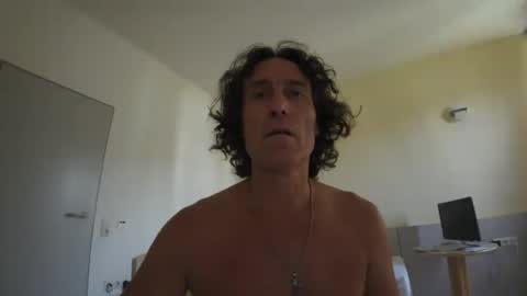 Snapshot of donald7272 chatting on July 31, 11:31 am donald7272 online show from July 31, 11:31 am