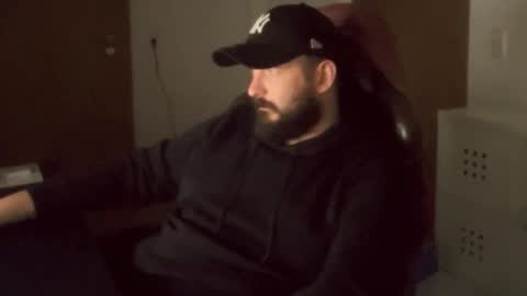 donchriiis online show from February 25, 10:03 am