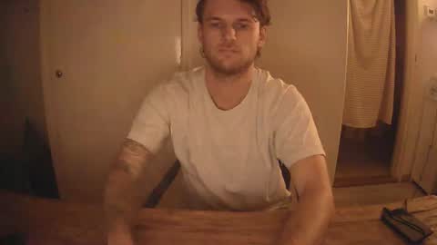 Snapshot of donn053 chatting on October 30, 9:59 pm Papi online show from October 30, 9:59 pm