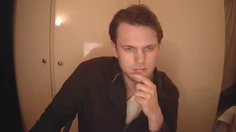 Papi online show from March 27, 11:48 pm