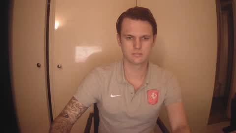 Papi online show from April 7, 7:03 pm