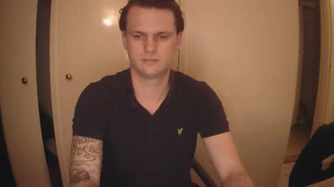 Papi online show from April 8, 7:25 pm