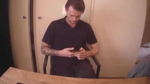 Papi online show from April 15, 5:20 pm