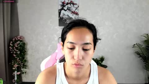 Aura online show from September 21, 3:41 am