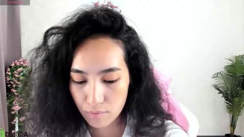 Aura online show from October 27, 6:50 am