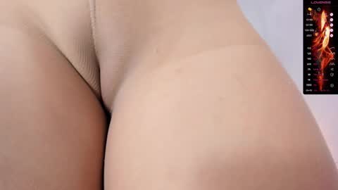 Paula DiazGMT-5 0730 - 1400 online show from September 23, 12:30 pm