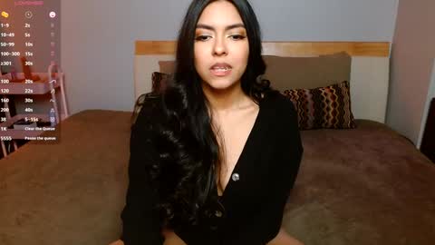 DontBeMina online show from January 25, 8:42 am