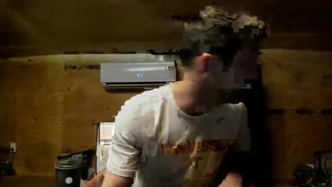 dontfeedthetrolls online show from January 13, 12:10 pm