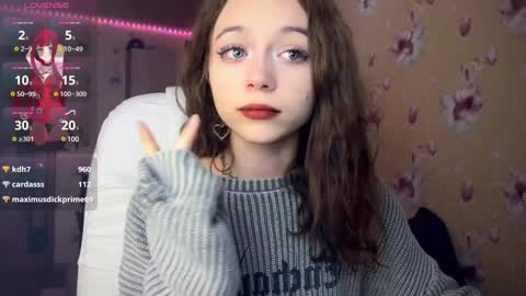 Snapshot of dontoke_ chatting on December 24, 8:27 pm Nicole online show from December 24, 8:27 pm