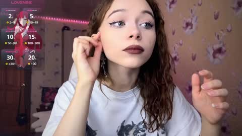 Snapshot of dontoke_ chatting on January 12, 2:19 pm Nicole online show from January 12, 2:19 pm