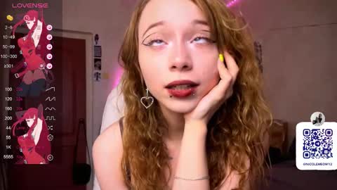 Snapshot of dontoke_ chatting on September 20, 9:05 pm Nicole online show from September 20, 9:05 pm