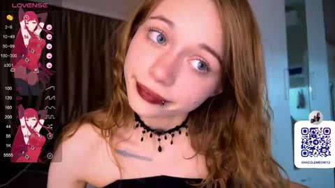 Nicole online show from November 20, 8:52 pm