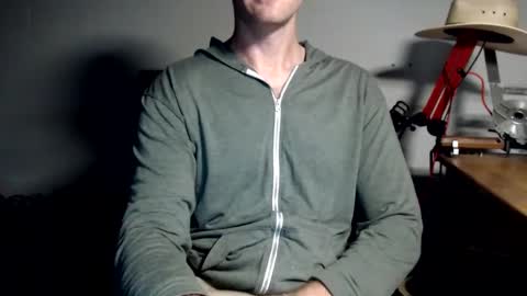 Snapshot of dontworryjustwatch chatting on February 8, 11:24 pm dontworryjustwatch online show from February 8, 11:24 pm