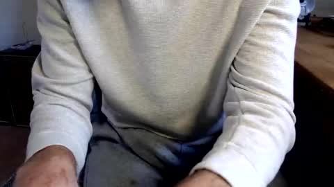 Snapshot of dontworryjustwatch chatting on February 9, 6:16 pm dontworryjustwatch online show from February 9, 6:16 pm