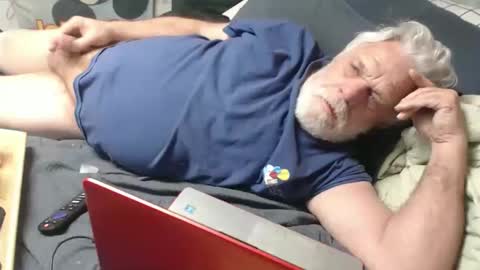 cummingdoouug online show from May 19, 8:31 am