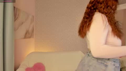 Dora EXOMI online show from November 19, 1:49 am