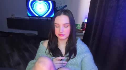 Dora Charmer online show from March 6, 12:12 pm