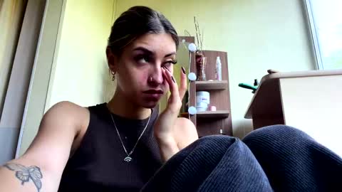 Rossy online show from June 6, 2:16 am