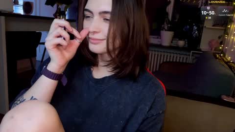 Alice online show from December 9, 10:22 am