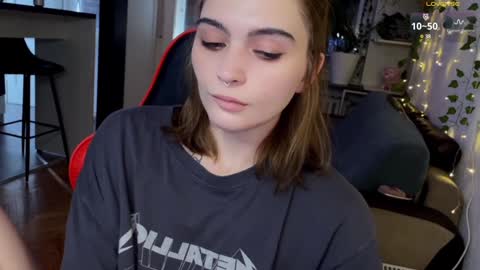 Alice online show from January 5, 10:53 am