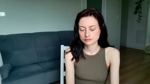 dormineaa online show from July 2, 5:13 am