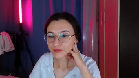 Your Dorotty online show from November 9, 11:47 pm