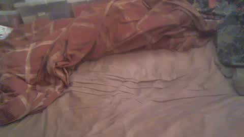 Snapshot of dorsetbiker714 chatting on December 4, 11:08 am Hello  welcome to Slutsville  I am the Naked Chef  really  but you may call me Peter online show from December 4, 11:08 am