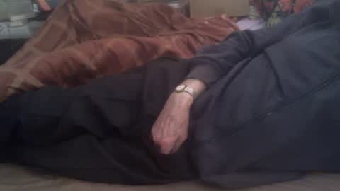 Snapshot of dorsetbiker714 chatting on January 7, 11:48 am Hello  welcome to Slutsville  I am the Naked Chef  really  but you may call me Peter online show from January 7, 11:48 am